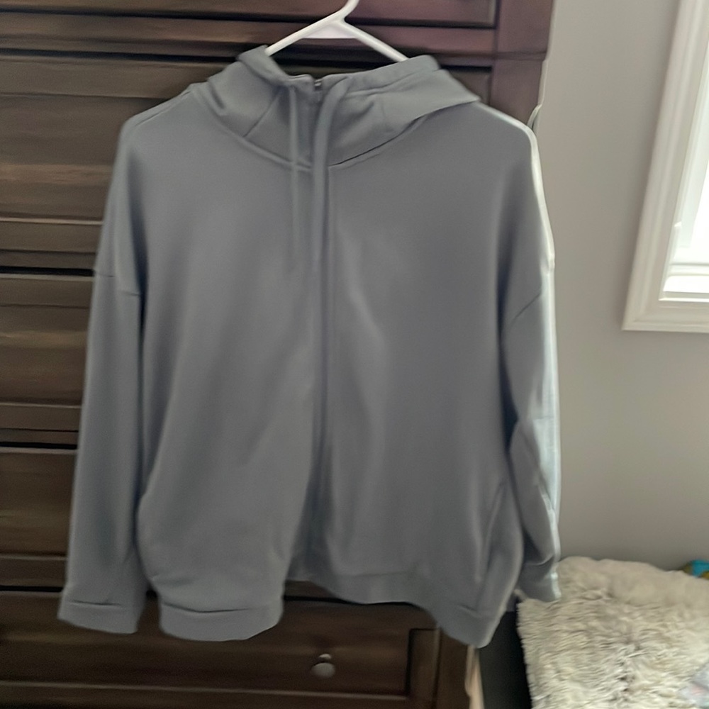 Women’s sweater
